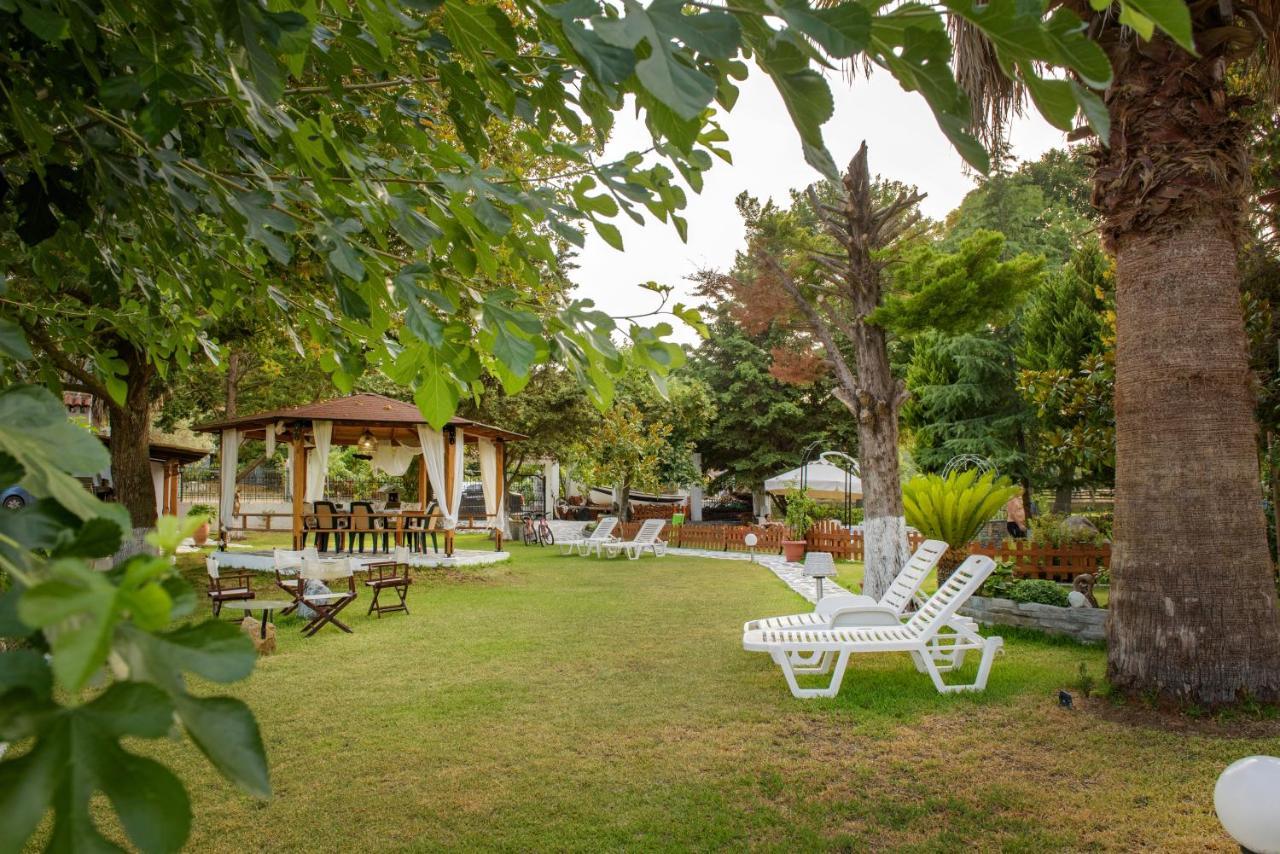 Villa Palmera Ierissós Eksteriør bilde
