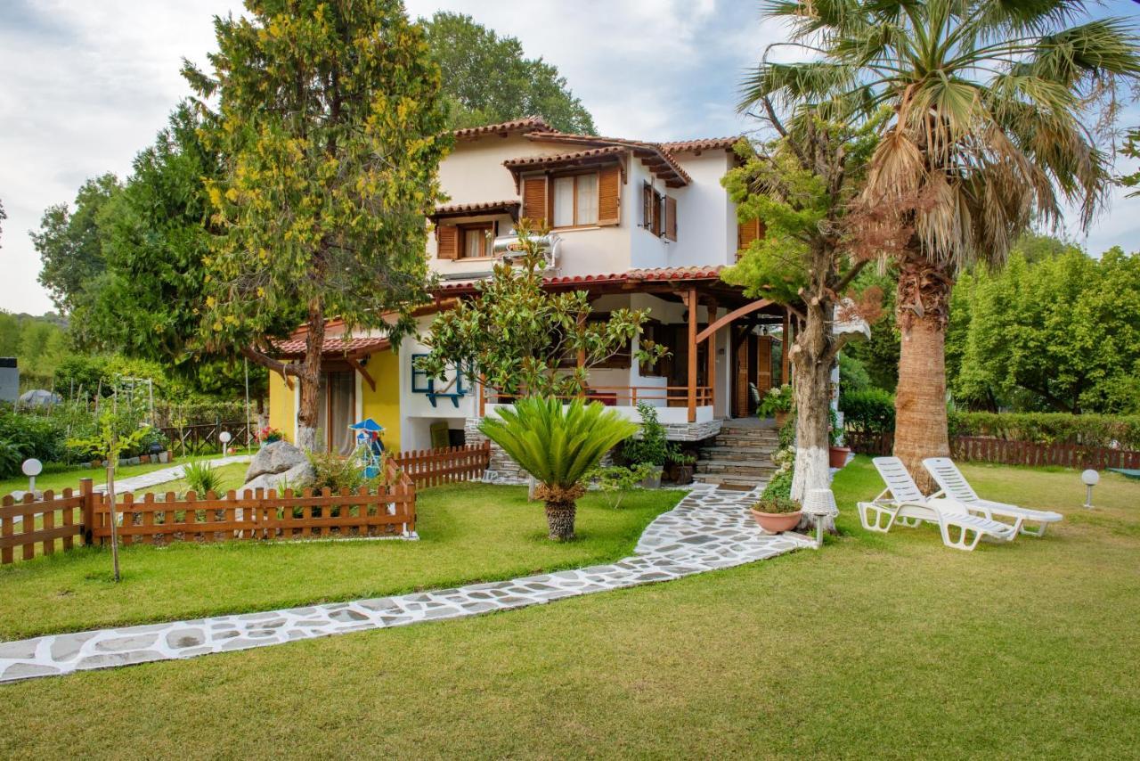 Villa Palmera Ierissós Eksteriør bilde
