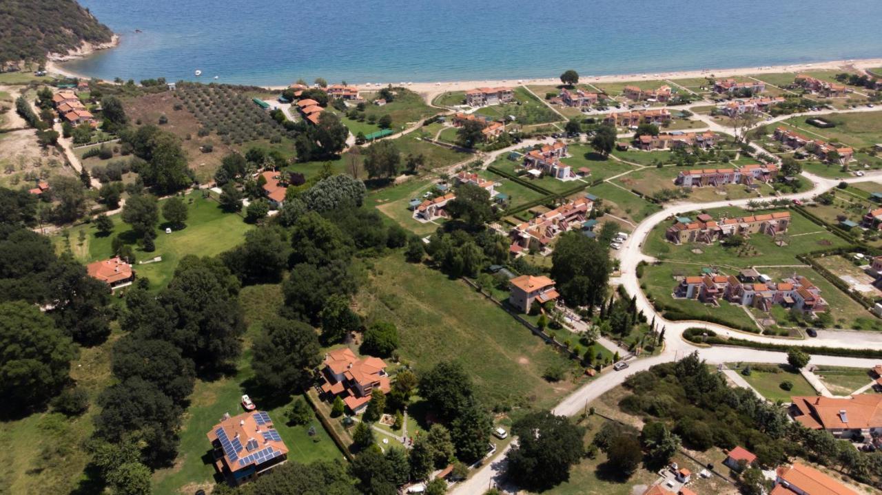 Villa Palmera Ierissós Eksteriør bilde